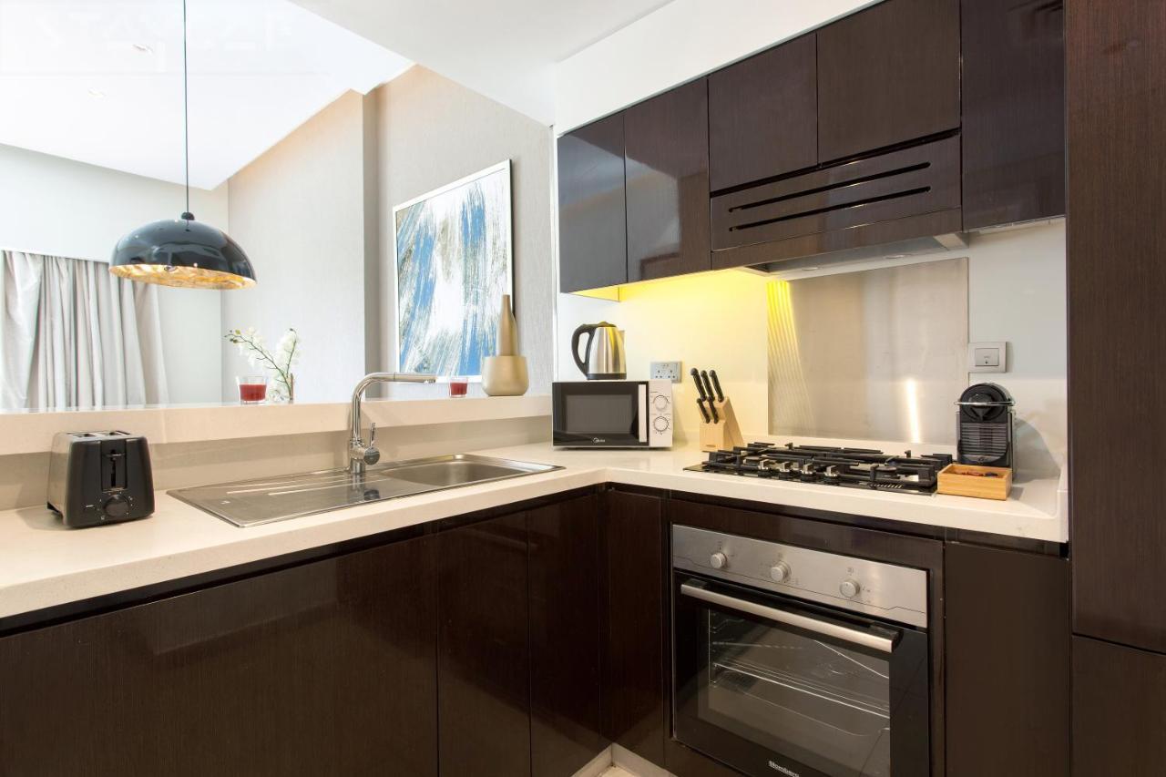 Staycae Holiday Homes - Majestine Dubai Ngoại thất bức ảnh
