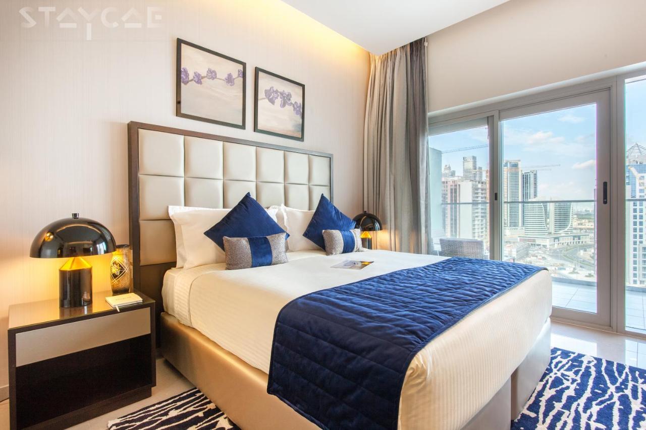 Staycae Holiday Homes - Majestine Dubai Ngoại thất bức ảnh