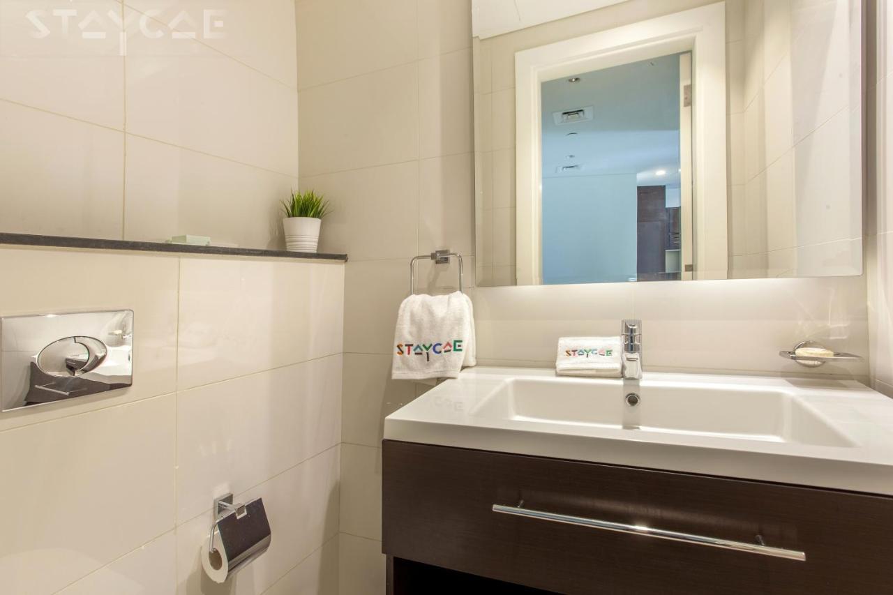 Staycae Holiday Homes - Majestine Dubai Ngoại thất bức ảnh